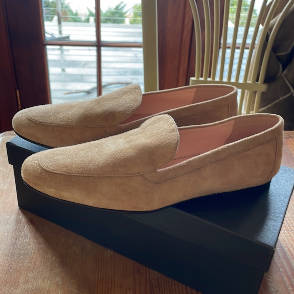 Never worn J. Crew suede loafers size 8.5 in tan